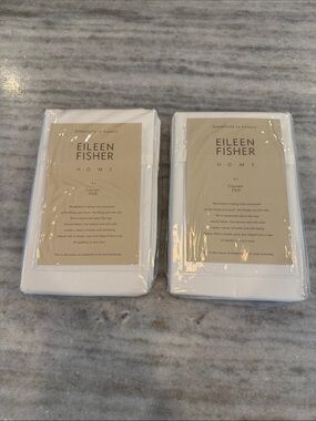 NEW Eileen Fisher by Garnet Hill White  Sateen Standard Pillow Cases- Set of 4